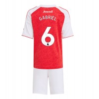 Arsenal Gabriel Magalhaes #6 Domáci Detský futbalový dres 2025-26 Krátky Rukáv (+ trenírky)
